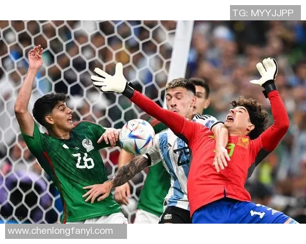 探索足球明星的原始魅力与野性特质的背后故事